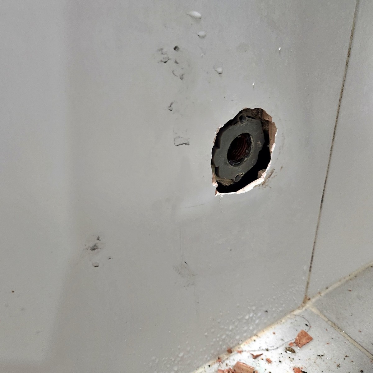 청천동 변기 배관 누수 벽면 연결부 점검