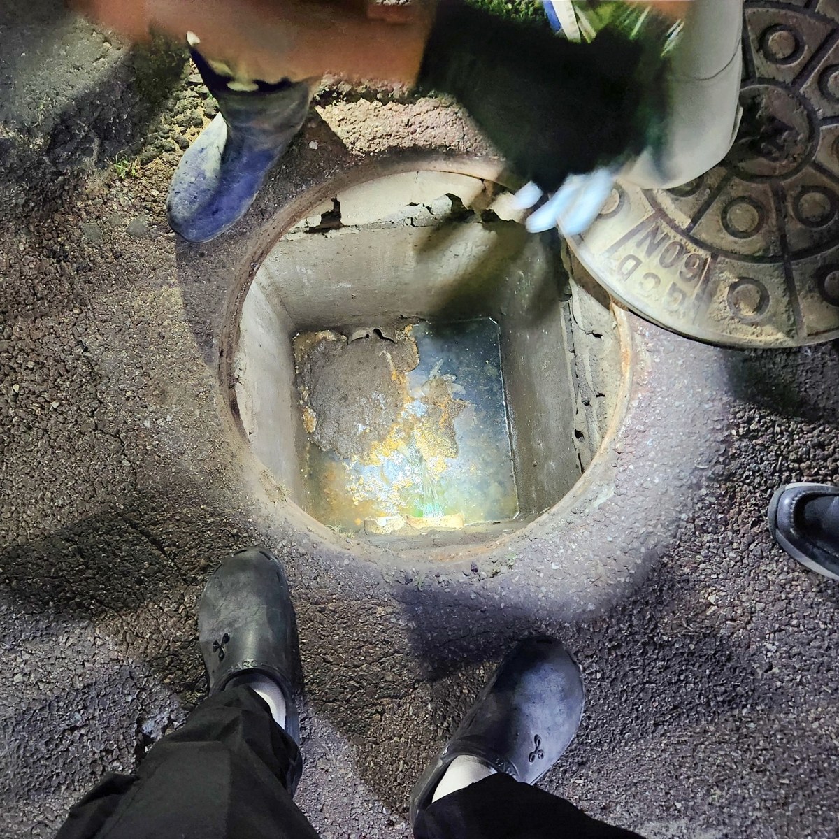 가정동 화장실 역류 보수 후 배수 테스트